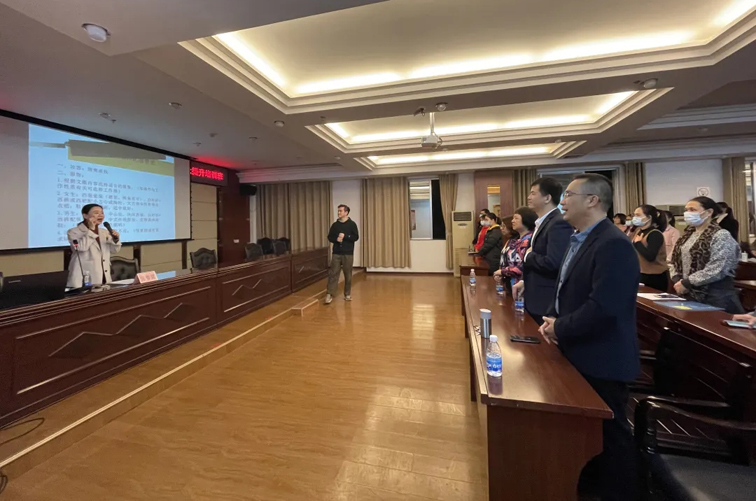 傾聽(tīng)純粹的聲音，以朗誦抒發(fā)美好