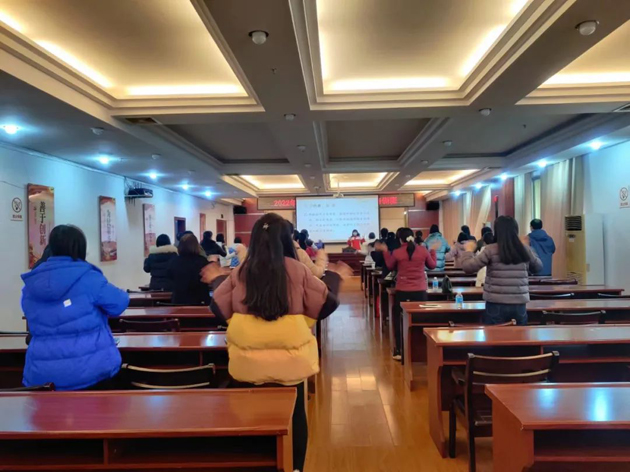 市總工會舉辦經(jīng)審財(cái)務(wù)業(yè)務(wù)培訓(xùn)班