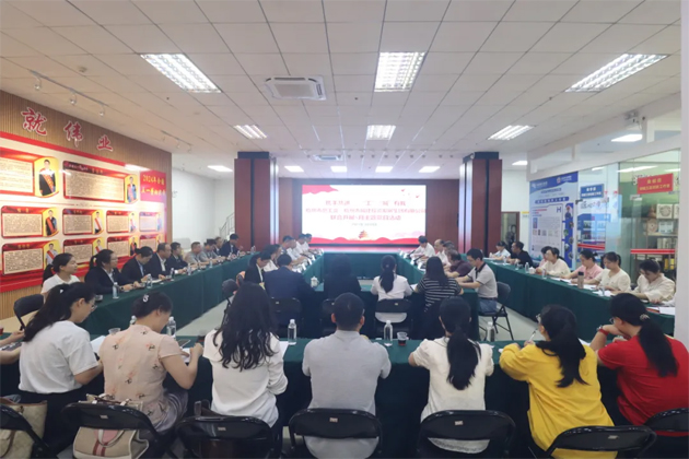 攜手共進(jìn) “工”“城”有我｜梧州市總工會(huì)、梧州市城建投資發(fā)展集團(tuán)有限公司聯(lián)合開展主題黨日活動(dòng)