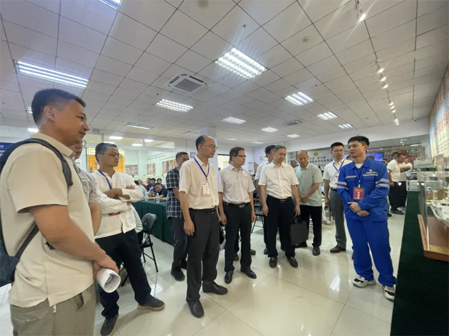 2025年梧州市企業(yè)班組長技能競賽暨職工技術(shù)創(chuàng)新成果交流活動(dòng)側(cè)記