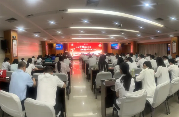 梧州郵政舉辦“傳承勞模精神火種，點燃梧郵發(fā)展引擎”2025 年勞模先進事跡宣講會