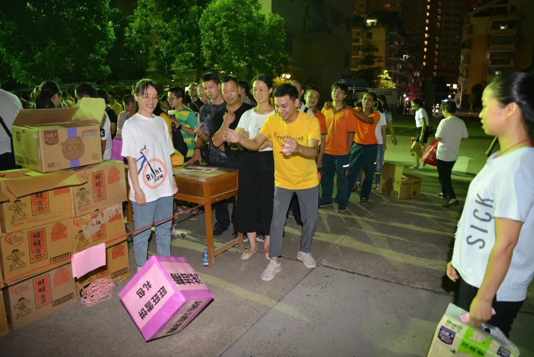 梧州郵政公司工會開展迎中秋、國慶趣味活動