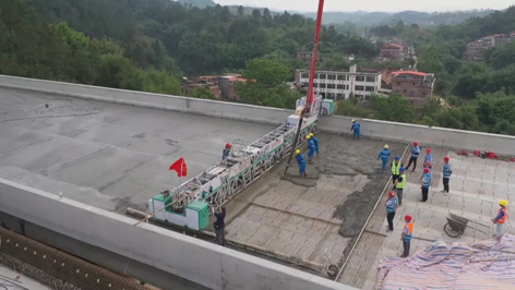 勞動光榮丨“五一”不打烊 蒼昭高速公路建設(shè)者堅守崗位搶進(jìn)度